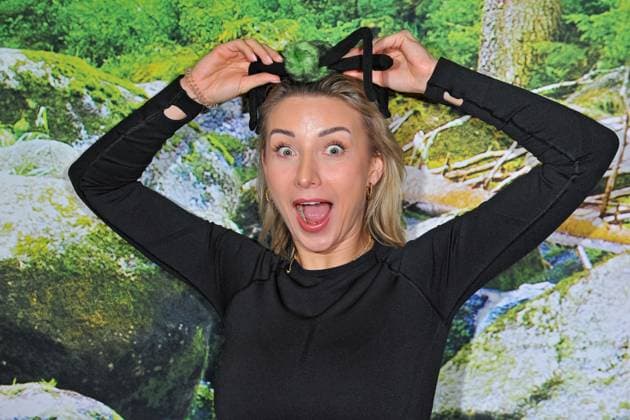 Entertainment Themen der Woche KW03 Entertainment Bilder des Tages RTL - Dschungelcamp 2025. Anna-Carina Woitschack anläßlich der Abreise der Kandidaten der RTL - Sendung Ich bin ein Star - holt mich hier raus zum Dschungel-Camp 2025 in Australien am 19.01.2025 auf dem Flughafen Frankfurt Main. 20250119MWI023431 *** RTL Dschungelcamp 2025 Anna Carina Woitschack on the occasion of the departure of the candidates of the RTL program Ich bin ein Star holt mich hier raus to the Jungle Camp 2025 in Australia on 19 01 2025 at Frankfurt Main Airport 20250119MWI023431