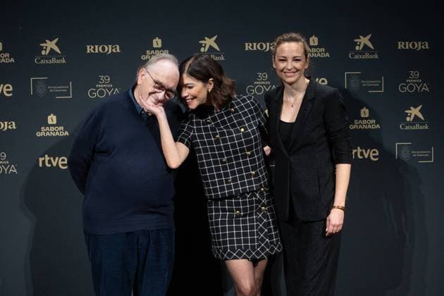 Bilder des Jahres 2025, Entertainment 01 Januar Entertainment Themen der Woche KW04 Entertainment Bilder des Tages Goya Awards 2025 presenters and actresses, Maribel Verdú and Leonor Watling, and the director of the Film Academy, Fernando Méndez Leite, attend to the media two weeks before the Goya Awards 2025 gala, at the Film Academy, January 22, 2025, in Madrid Spain The 39th edition of the Goya Awards, presented by the Academy of Motion Picture Arts and Sciences of Spain, will be held in Granada on February 8, 2025 JANUARY 22, 2025 Alejandro Martínez Vé Spain  Copyright: xAlejandroxMartinezxVÃ lezx 6470102