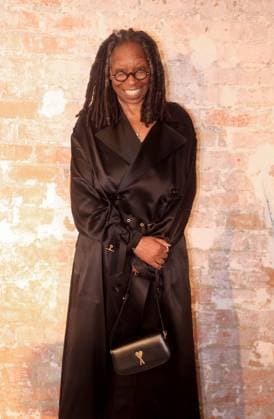 Bilder des Jahres 2025, Entertainment 01 Januar Entertainment Themen der Woche KW04 Celebrities at AMI show during Paris Fashion Week 439529 2025 01 22 France Goldberg, Whoopi  Copyright: xJasminexAissaouix xStarfacex STAR_439529_004