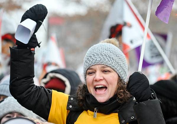 January 23, 2025, Montreal, Pq, Canada: Daycare workers take part in a demonstration on the first day of a strike in Montreal, Thursday, January 23, 2025. Montreal Canada  - ZUMAc35_ 20250123_zaf_c35_007 Copyright: xGrahamxHughesx