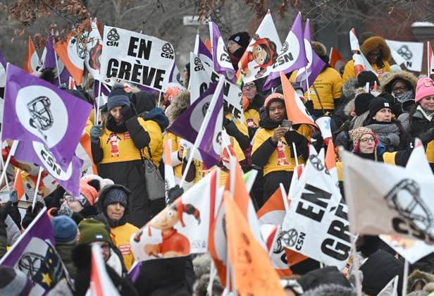 January 23, 2025, Montreal, Pq, Canada: Daycare workers take part in a demonstration on the first day of a strike in Montreal, Thursday, January 23, 2025. Montreal Canada  - ZUMAc35_ 20250123_zaf_c35_009 Copyright: xGrahamxHughesx