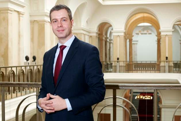 Stefan Evers, Generalsekretaer der CDU Berlin, Portraet im Berliner Abgeordnetenhaus, Berlin Deutschland, Germany *** Stefan Evers, Generalsekretaer the CDU Berlin, Portrait at Berlin House of Representatives, Berlin Germany, Germany