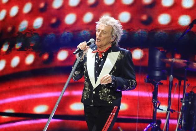 Rod Stewart, Singers at Concert Live in the Mercedes Benz Arena, Berlin, Pop, Berlin Germany, Germany