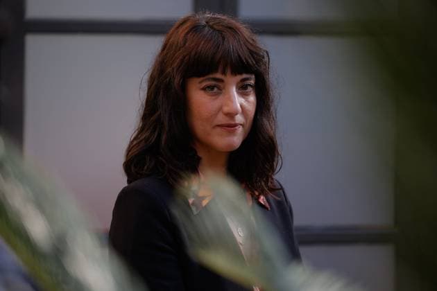 Estel Sole erhält den Premi Ramon Llull Award 2025 Estel Solé wins the Premi Ramon Llull 2025 with her novel Aquest tros de vida The writer, playwright and actress Estel Solé Casadellà poses after learning that she has been awarded the Premi Ramon Llull for novels, at the Casa Mimosa hotel, Estel Solé Casadellà has won the 45th Premi de les Lletres Catalanes Ramon Llull, endowed with 60,000 euros, with her novel about human fragility and resilience, Aquest tros de vida , The Ramon Llull Novel Prize is a literary award given each year to a novel originally written in Catalan. Founded in 1981 by the publisher José Manuel Lara, it is awarded and published by Editorial Planeta 24 JANUARY 2025 RAMON LLUL ESTEL SOLÉ NOVEL PRIZE Kike Rincó Barcelona Catalonia Barcelona Catalonia Catalonia Spain  Copyright: xKikexRinconx 6475214
