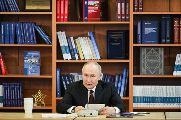 RUSSIA, MOSCOW - JANUARY 24, 2025: Russia s President Vladimir Putin attends a meeting of the Board of Trustees of Lomonosov Moscow State University. Ramil Sitdikov POOL TASS  77712159
