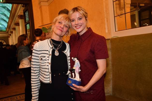 Jella Haase with her mother Gundi Haase at the Bavarian Film Award ceremony on 24 01 2025 at the Prinzregententheater in Munich Bavarian Film Award 2025 in Munich