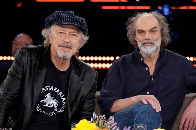 Wolfgang Niedecken von BAP und Hans-Timm Timsen Hinrichsen von Santiano bei der Aufzeichnung der NDR Talk Show im NDR Fernsehstudio Lokstedt. Hamburg, 24.01.2025. Foto:xC.xTamckex xFuturexImagex ndr_talk2401_5108