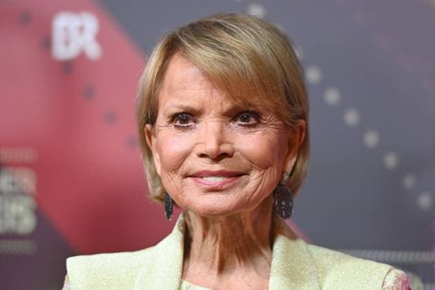 Uschi GLAS actress, single picture, cropped single motif, portrait, portrait, portrait red carpet, red carpet, Bavarian Film Award 2024 on 24 01 2025 at the Prinzregententheater in Munich