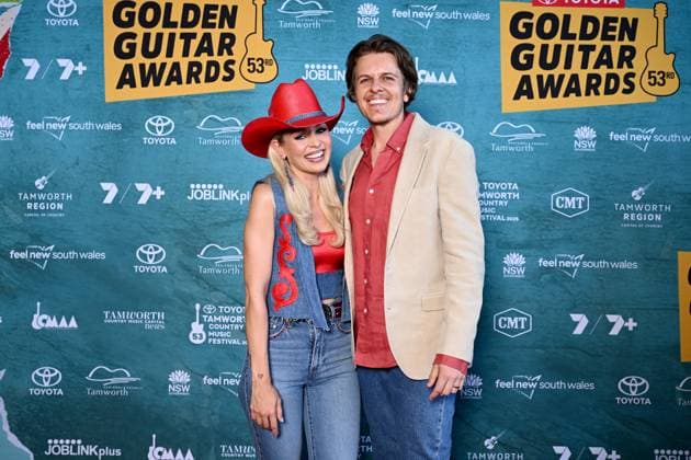 TAMWORTH COUNTRY MUSIC FESTIVAL, Max Jackson (left) arrives at the Golden Guitar Awards during the 53rd Tamworth Country Music Festival in Tamworth, NSW, Saturday, January 25, 2025. ( NO ARCHIVING, EDITORIAL USE ONLY, NO USE IN BOOKS WITHOUT CONSENT TAMWORTH NEW SOUTH WALES AUSTRALIA  Copyright: xBIANCAxDExMARCHIx 20250125175725546651