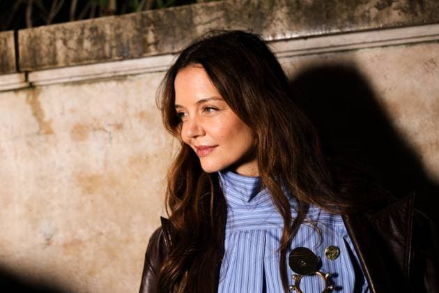 Entertainment Bilder des Tages Paris Fashion Week Defile Patou Celebrities at Patou show during Fashion week in Paris 439691 2025 01 26 France Holmes, Katie  Copyright: xIvankaxVoisinx xStarfacex STAR_439691_004