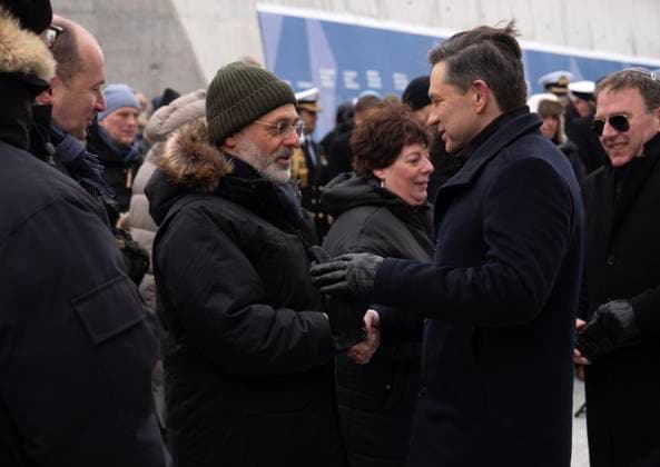 January 27, 2025, Ottawa, On, Canada: Conservative Leader Pierre Poilievre speaks with the Israeli Ambassador to Canada Iddo Moed following a ceremony at the National Holocaust Monument, Monday, Jan 27, 2025 in Ottawa. Ottawa Canada  - ZUMAc35_ 20250127_zaf_c35_057 Copyright: xAdrianxWyldx
