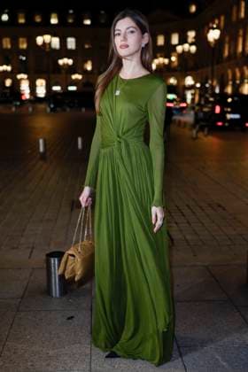 PFW - Gianbattista Arrivals Valery Kaufman arrives to Gianbattista Valli fashion show during the Haute Couture Fall Winter 2025 - 2026 Fashion Week on January 27, 2025 in Paris, France. Photo by Marco Piovanotto ABACAPRESS.COM Paris France  Copyright: xPiovanottoxMarco ABACAx