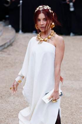 PFW - Schiaparelli Arrivals Paris, France - January 27: Gessica Kayane arrives to Schiaparelli fashion show during the Haute Couture Fall Winter 2025 - 2026 Fashion Week on January 27, 2025 in Paris, France. Photo by Marco Piovanotto Abacapress Paris France  Copyright: xPiovanottoxMarco ABACAx