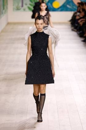 (250128) -- PARIS, Jan. 28, 2025 -- A model presents a creation by Christian Dior during the Haute Couture Week Spring Summer 2025 in Paris, France, Jan. 27, 2025. ( Handout via Xinhua) FRANCE-PARIS-HAUTE COUTURE WEEK-FASHION SHOW-CHRISTIAN DIOR MeetEurope 