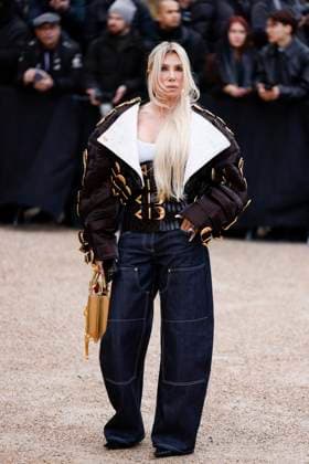 PFW - Schiaparell Arrivals Paris, France - January 27: Guest arrives to Schiaparelli fashion show during the Haute Couture Fall Winter 2025 - 2026 Fashion Week on January 27, 2025 in Paris, France. Photo by Marco Piovanotto Abacapress Paris France  Copyright: xPiovanottoxMarco ABACAx