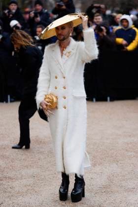 PFW - Schiaparell Arrivals Paris, France - January 27: Guest arrives to Schiaparelli fashion show during the Haute Couture Fall Winter 2025 - 2026 Fashion Week on January 27, 2025 in Paris, France. Photo by Marco Piovanotto Abacapress Paris France  Copyright: xPiovanottoxMarco ABACAx