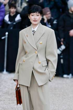 PFW - Schiaparell Arrivals Paris, France - January 27: Guest arrives to Schiaparelli fashion show during the Haute Couture Fall Winter 2025 - 2026 Fashion Week on January 27, 2025 in Paris, France. Photo by Marco Piovanotto Abacapress Paris France  Copyright: xPiovanottoxMarco ABACAx