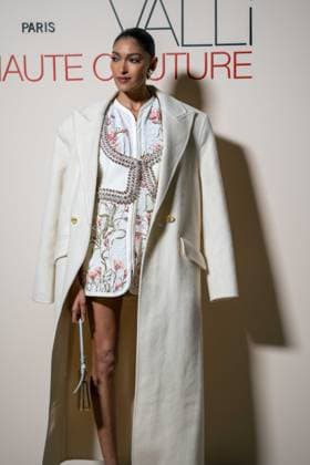 Giambattista Valli - Arrival PARIS, FRANCE - JANUARY 27: Pritika Swarup attends the Giambattista Valli Haute Couture Spring-Summer 2025 show as part of Paris Fashion Week on January 27, 2025 in Paris, France. (, Credit:Lounis Tiar Avalon France, Paris, Place Vendome  Copyright: xLounisxTiarx xAvalonx 0958140439