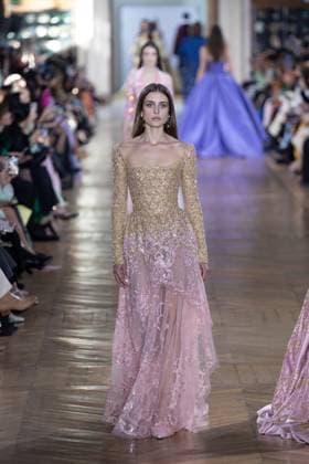 Paris Fashion Week, Georges Hobeika Modenschau Paris Fashion Week Defile Georges Hobeika Defile printemps ete 2025 de Georges Hobeika 439745 2025 01 27 Paris France  Copyright: xSebastienxFremontx xStarfacex STAR_439745_044