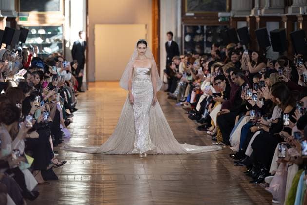 Paris Fashion Week, Georges Hobeika Modenschau Paris Fashion Week Defile Georges Hobeika Defile printemps ete 2025 de Georges Hobeika 439745 2025 01 27 Paris France  Copyright: xSebastienxFremontx xStarfacex STAR_439745_067