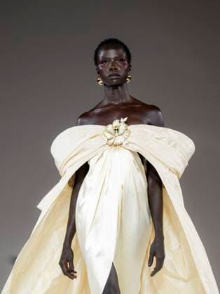 Paris Fashion Week, Tamara Ralph Modenschau  Copyright: xTizianoxDaxSilvax-xPierrexPerusseaux xBestimagexTizianoxDaxSilvax-xPierrexPerusseaux xBestimagex
