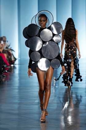 Rahul Mishra Haute Couture spring summer 2025 Paris january 2025 Rahul Mishra Haute Couture spring summer 2025 Paris january 2025, Credit:Zeppelin Avalon  Copyright: xZeppelinx xAvalonx 0958244568