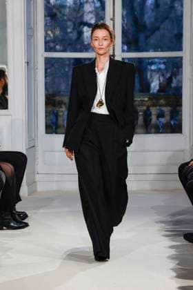 Défilé Alexandre Vauthier Collection Haute Couture Printemps Eté 2025 lors de la Fashion Week de Paris PFW Défilé Alexandre Vauthier Collection Haute Couture Printemps Eté 2025 lors de la Fashion Week de Paris PFW , le 27 janvier 2025 Alexandre Vauthier Fashion Show Haute Couture Spring Summer 2025 during Paris Fashion Week January 27th, 2025 Paris France  Copyright: xAgencex xBestimagexAgencex xBestimagex