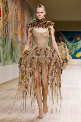 Paris Fashion Week, Christian Dior Modenschau Défilé Christian Dior Collection Haute Couture Printemps Eté 2025 lors de la Fashion Week de Paris PFW Défilé Christian Dior Collection Haute Couture Printemps Eté 2025 lors de la Fashion Week de Paris PFW , le 27 janvier 2025 Christian Dior Fashion Show Haute Couture Spring Summer 2025 during Paris Fashion Week January 27th, 2025 Paris France  Copyright: xAgencex xBestimagexAgencex xBestimagex