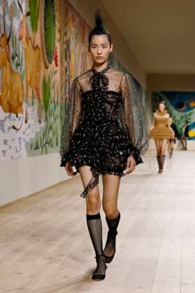 Paris Fashion Week, Christian Dior Modenschau Défilé Christian Dior Collection Haute Couture Printemps Eté 2025 lors de la Fashion Week de Paris PFW Défilé Christian Dior Collection Haute Couture Printemps Eté 2025 lors de la Fashion Week de Paris PFW , le 27 janvier 2025 Christian Dior Fashion Show Haute Couture Spring Summer 2025 during Paris Fashion Week January 27th, 2025 Paris France  Copyright: xAgencex xBestimagexAgencex xBestimagex