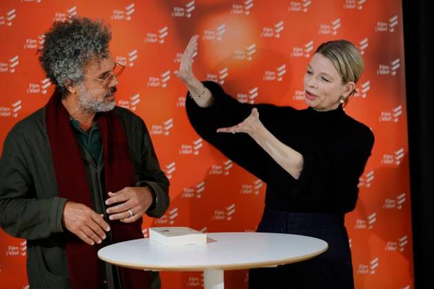 GÖTEBORG, SVERIGE 20250128 Regissören Mikael Marcimain och författaren Linn Ullmann fotograferade i samband med presentationen av SVT-serien Det dyrbara som bygger pa romanen med samma namn av Linn Ullmann. GÖTEBORG SVERIGE x9200x  Copyright: xAdamxIhse TTx MARCIMAN ULLMANN h-vdw6KQzbk