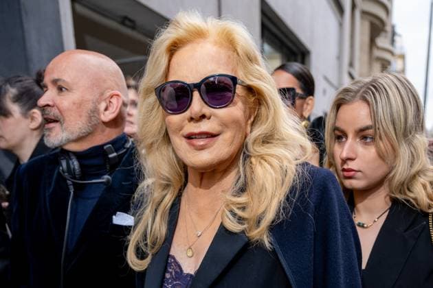 Arrivals at the Stéphane Rolland Spring Summer 2025 Haute Couture Collection show at Salle Pleyel during Paris Fashion Week PFW Sylvie Vartan and daughter Darina Scotti Arrivals at the Stéphane Rolland Spring Summer 2025 Haute Couture Collection show at Salle Pleyel during Paris Fashion Week PFW , France, on January 28, 2025 Pierre Perusseau Bestimage Arrivals at the Stéphane Rolland Spring Summer 2025 Haute Couture Collection show at Salle Pleyel during Paris Fashion Week PFW , France, on January 28, 2025 Pierre Perusseau Bestimage Paris France  Copyright: xTizianoxDaxSilvax-xPierrexPerusseaux xBestimagexTizianoxDaxSilvax-xPierrexPerusseaux xBestimagex