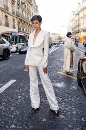 Arrivals at the Stéphane Rolland salle Pleyel Haute Couture Collection Spring Summer 2025 show during Paris Fashion Week PFW Eve Gilles Arrivals at the Stéphane Rolland salle Pleyel Haute Couture Collection Spring Summer 2025 show during Paris Fashion Week PFW , France, on January 28, 2025 Pierre Perusseau Bestimage Arrivals at the Stéphane Rolland Spring Summer 2025 Haute Couture Collection show at Salle Pleyel during Paris Fashion Week PFW , France, on January 28, 2025 Pierre Perusseau Bestimage Paris France  Copyright: xTizianoxDaxSilvax-xPierrexPerusseaux xBestimagexTizianoxDaxSilvax-xPierrexPerusseaux xBestimagex