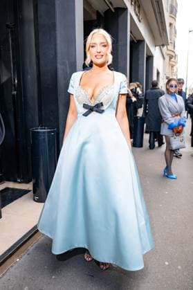 Arrivals at the Stéphane Rolland Spring Summer 2025 Haute Couture Collection show at Salle Pleyel during Paris Fashion Week PFW Countesse Zofia Krasicki von Siecin Arrivals at the Stéphane Rolland Spring Summer 2025 Haute Couture Collection show at Salle Pleyel during Paris Fashion Week PFW , France, on January 28, 2025 Pierre Perusseau Bestimage Arrivals at the Stéphane Rolland Spring Summer 2025 Haute Couture Collection show at Salle Pleyel during Paris Fashion Week PFW , France, on January 28, 2025 Pierre Perusseau Bestimage Paris France  Copyright: xTizianoxDaxSilvax-xPierrexPerusseaux xBestimagexTizianoxDaxSilvax-xPierrexPerusseaux xBestimagex