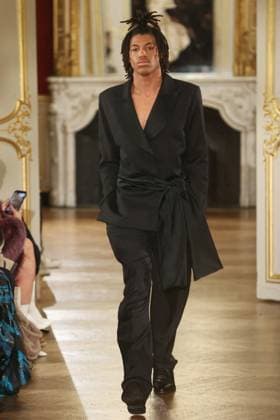 PFW Henry Samuel Klum Henry Samuel Klum (Son of Heidi Klum and Seal) walks the runway during the Lena Erziak Women s Haute-Couture Spring Summer 2025 show as part of Paris Fashion Week in Paris, France on January 28, 2025. Photo by Jerome Dominé ABACAPRESS.COM  Copyright: xDominexJerome ABACAx
