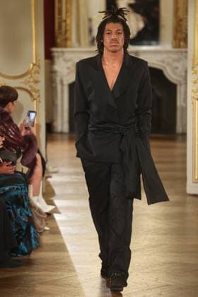 PFW Henry Samuel Klum Henry Samuel Klum (Son of Heidi Klum and Seal) walks the runway during the Lena Erziak Women s Haute-Couture Spring Summer 2025 show as part of Paris Fashion Week in Paris, France on January 28, 2025. Photo by Jerome Dominé ABACAPRESS.COM  Copyright: xDominexJerome ABACAx