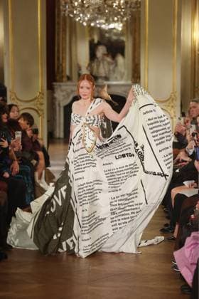 PFW Lena Erziak Runway A Model walks the runway during the Lena Erziak Women s Haute-Couture Spring Summer 2025 show as part of Paris Fashion Week in Paris, France on January 28, 2025. Photo by Jerome Dominé ABACAPRESS.COM  Copyright: xDominexJerome ABACAx