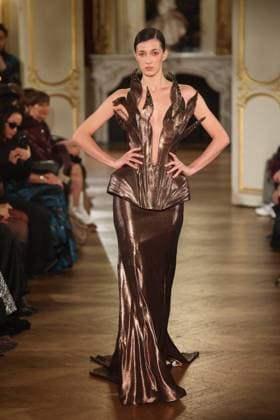 PFW Lena Erziak Runway A Model walks the runway during the Lena Erziak Women s Haute-Couture Spring Summer 2025 show as part of Paris Fashion Week in Paris, France on January 28, 2025. Photo by Jerome Dominé ABACAPRESS.COM  Copyright: xDominexJerome ABACAx