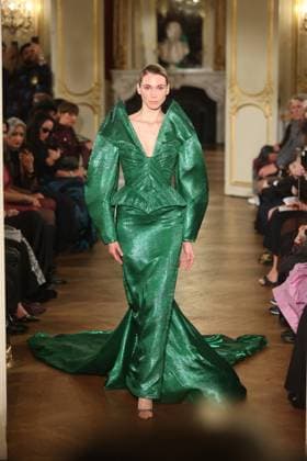 PFW Lena Erziak Runway A Model walks the runway during the Lena Erziak Women s Haute-Couture Spring Summer 2025 show as part of Paris Fashion Week in Paris, France on January 28, 2025. Photo by Jerome Dominé ABACAPRESS.COM  Copyright: xDominexJerome ABACAx