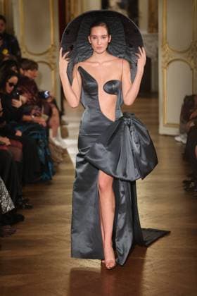 PFW Lena Erziak Runway A Model walks the runway during the Lena Erziak Women s Haute-Couture Spring Summer 2025 show as part of Paris Fashion Week in Paris, France on January 28, 2025. Photo by Jerome Dominé ABACAPRESS.COM  Copyright: xDominexJerome ABACAx