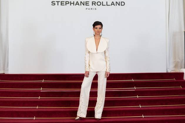 PFW - Stephane Rolland HC - Photocall NB Eve Gilles attends the Schiaparelli Haute Couture Spring-Summer 2025 show as part of Paris Fashion Week on January 28 2025 in Paris, France. Photo by Nasser Berzane ABACAPRESS.COM Paris France  Copyright: xBerzanexNasser ABACAx