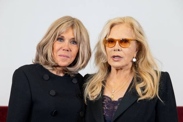 PFW - Stephane Rolland HC - Photocall NB Brigitte Macron, Sylvie Vartan attends the Schiaparelli Haute Couture Spring-Summer 2025 show as part of Paris Fashion Week on January 28 2025 in Paris, France. Photo by Nasser Berzane ABACAPRESS.COM Paris France  Copyright: xBerzanexNasser ABACAx