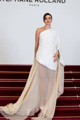 PFW - Stephane Rolland HC - Photocall NB Katie Giorgadze attends the Schiaparelli Haute Couture Spring-Summer 2025 show as part of Paris Fashion Week on January 28 2025 in Paris, France. Photo by Nasser Berzane ABACAPRESS.COM Paris France  Copyright: xBerzanexNasser ABACAx