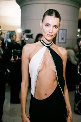 Paris Fashion Week HC SS25 Célia Kritharioti 439800 2025 01 28 France  Copyright: xJean-BaptistexSoulliatx xStarfacex STAR_439800_013