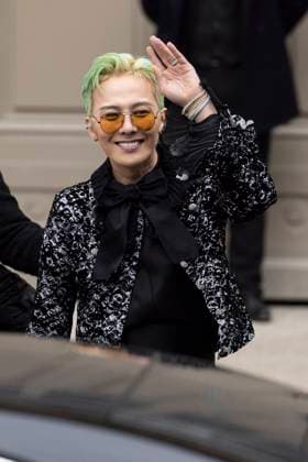 PFW - Chanel Exit Paris, France - January 28: Kwon Ji-Young, also known as G-Dragon leaves Chanel fashion show during the Haute Couture Fall Winter 2025 - 2026 Fashion Week on January 28, 2025 in Paris, France. Photo by Marco Piovanotto ABACAPRESS.COM Paris France  Copyright: xPiovanottoxMarco ABACAx