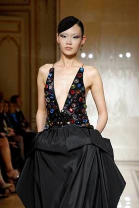 Giorgio Armani Prive Haute Couture Spring Summer 2025, Paris, 28 January 2025 Giorgio Armani Prive Haute Couture Spring Summer 2025 runway, Paris, France, 28 January 2025., Credit:x Avalon Paris, France  Copyright: xxx xAvalonx 0958491270
