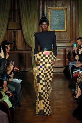 Ronald van der Kemp Haute Couture Spring Summer 2025, Paris, 28 January 2025 Ronald van der Kemp RVDK Haute Couture Spring Summer 2025 runway, Paris, France, 28 January 2025., Credit:x Avalon Paris, France  Copyright: xxx xAvalonx 0958510791