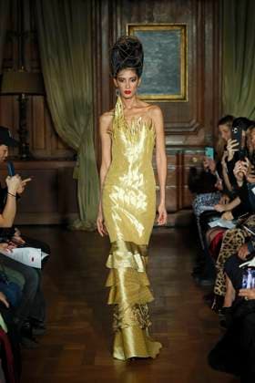 Ronald van der Kemp Haute Couture Spring Summer 2025, Paris, 28 January 2025 Ronald van der Kemp RVDK Haute Couture Spring Summer 2025 runway, Paris, France, 28 January 2025., Credit:x Avalon Paris, France  Copyright: xxx xAvalonx 0958510957