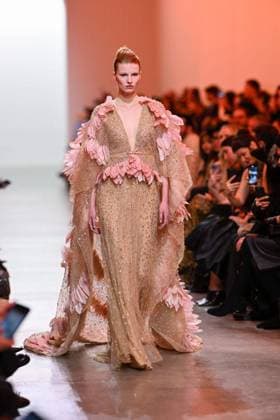 PFW - Elie Saab Runway A model walks the runway during the Elie Saab Haute-Couture Spring Summer 2025 show as part of Paris Fashion Week in Paris, France on January 29, 2025. Photo by Ammar Abd Rabbo ABACAPRESS.COM Paris France  Copyright: xAbdxRabboxAmmar ABACAx