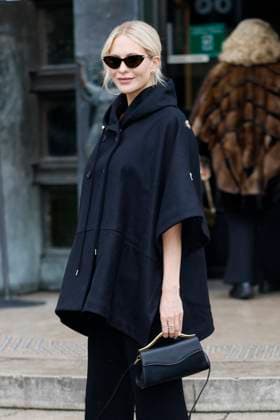 PFW - Elie Saab Arrivals Paris, France - January 29: Poppy Delevigne arrives to Elie Saab fashion show during the Haute Couture Fall Winter 2025 - 2026 Fashion Week on January 29, 2025 in Paris, France. Photo by Marco Piovanotto ABACAPRESS.COM PAris France  Copyright: xPiovanottoxMarco ABACAx