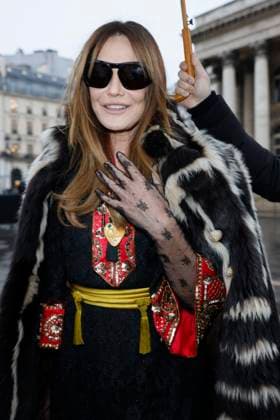 PFW - Valentino Arrivals Carla Bruni arrives to Valentino fashion show during the Haute Couture Fall Winter 2025 - 2026 Fashion Week on January 29, 2025 in Paris, France. Photo by Marco Piovanotto ABACAPRESS.COM  Copyright: xPiovanottoxMarco ABACAx